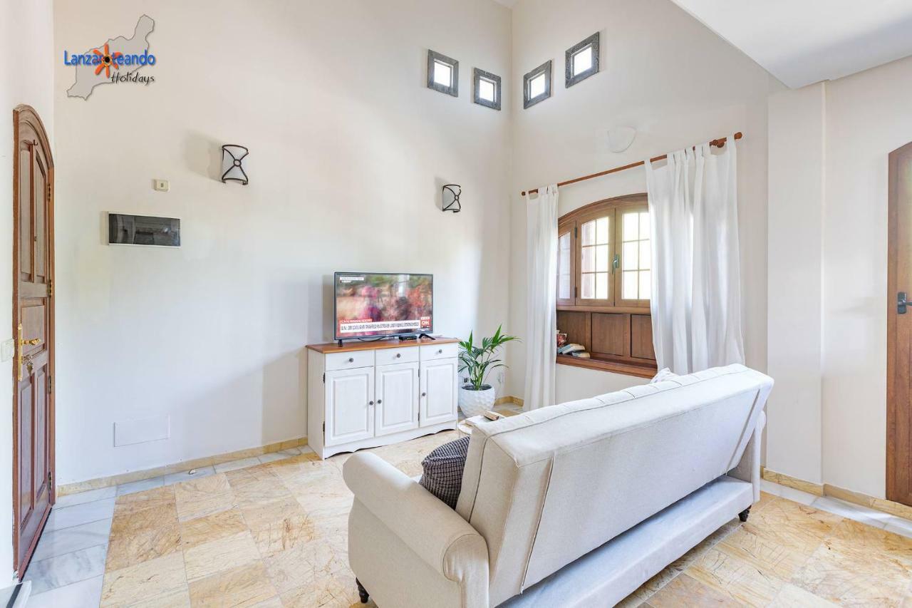 Casa Sissy Appartement Playa Blanca  Buitenkant foto